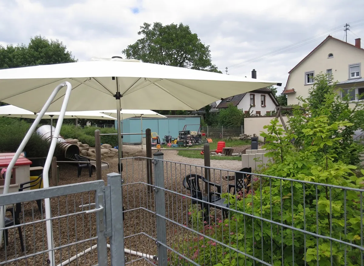 Umbau und Erweiterung Kindergarten und Wohnheim