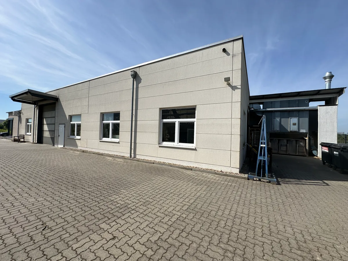 Neubau Schreinerei