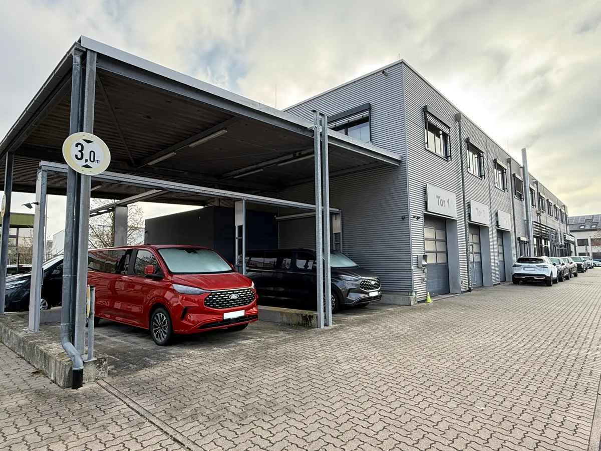 Neubau Autohaus